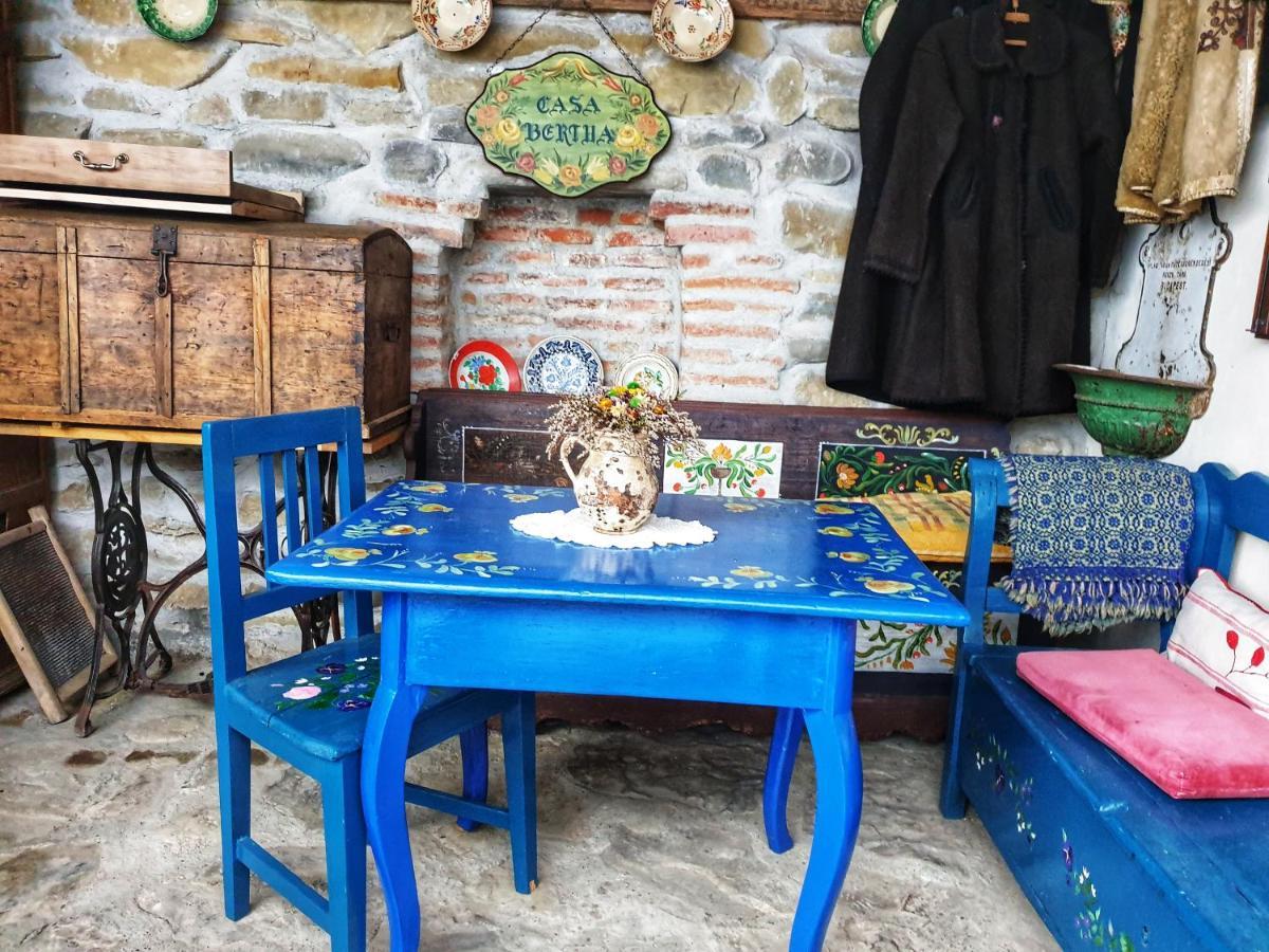 ホテル Casa Bertha シギショアラ エクステリア 写真